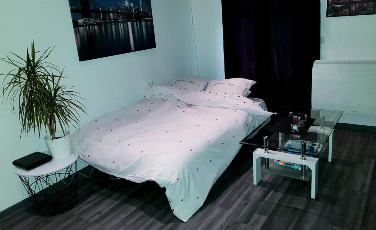 Superbe Studio De 30M2 Proche De Paris Poissy Zewnętrze zdjęcie
